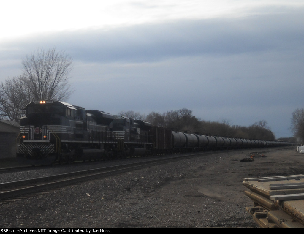 NS 1066 East